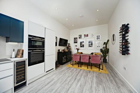 3 bedroom maisonette for sale, Ridge Road, Mitcham CR4
