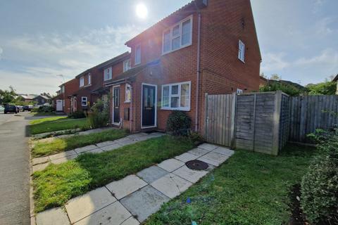 1 bedroom apartment to rent, Elizabeth Road, Godalming, Surrey, GU7