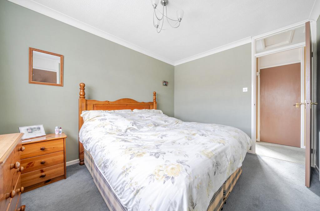 1355581-2-68c9c24...