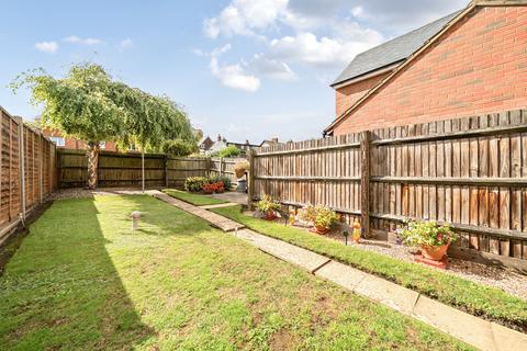 undefined, Elizabeth Way, Essex CB10