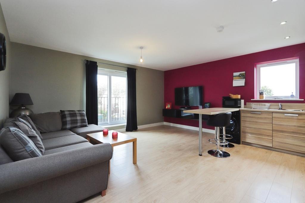 Lounge/Kitchen