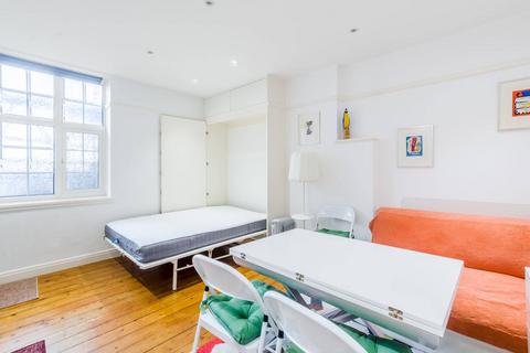 Sussex Gardens, Westminster, London, W2