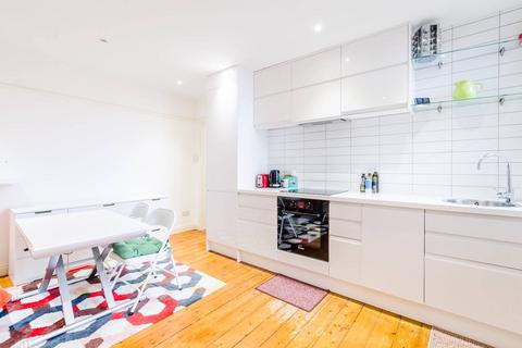 1 bedroom flat for sale, Sussex Gardens, Westminster, London, W2