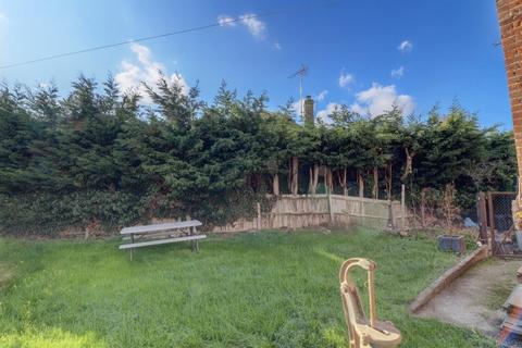 5 bedroom semi-detached house for sale, Wingrave Road, Aylesbury HP22