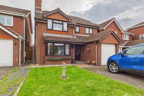 4 bedroom detached house for sale, Elwood, Harlow CM17