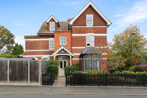 undefined, Grosvenor Road, West Wickham BR4