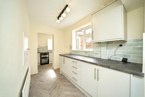 8 Brooklands Road, Albrighton, Wolverhampton, WV7 3DW