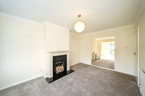 8 Brooklands Road, Albrighton, Wolverhampton, WV7 3DW