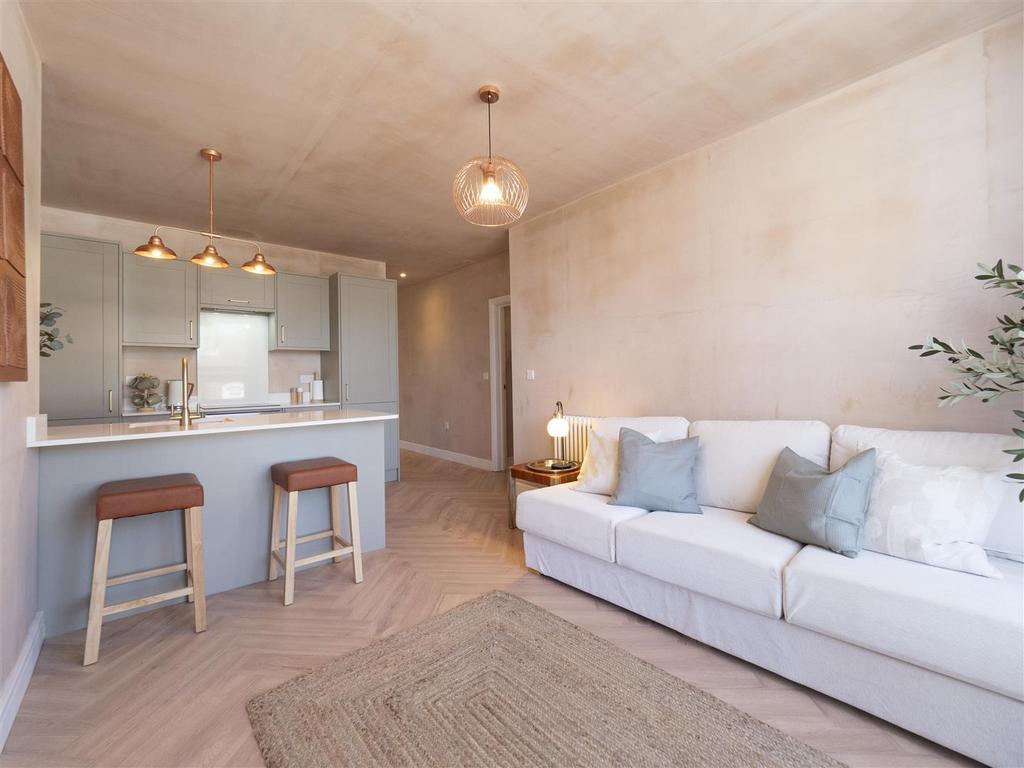 2 Southwood-Flat3-03 Small.jpg