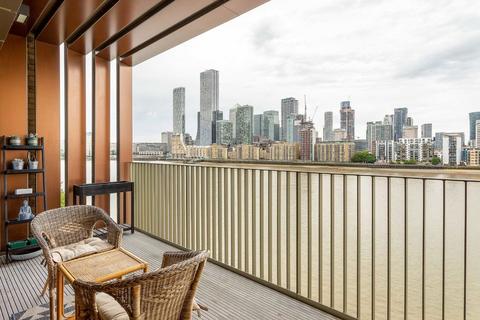 2 bedroom flat to rent, Odessa Street, London SE16