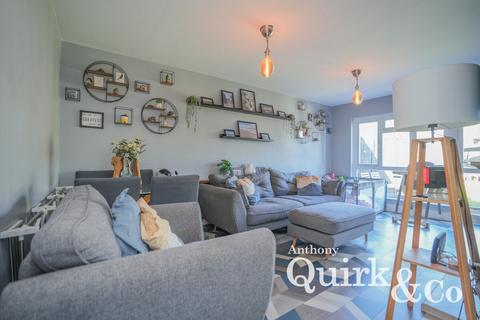 2 bedroom semi-detached bungalow for sale, Wincoat Drive, Benfleet, SS7