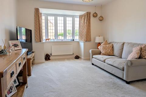 undefined, 4 Wray Drive, Pontesbury, Shrewsbury, SY5 0FF