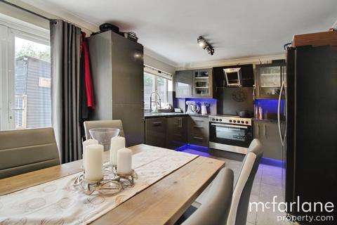 undefined, Austen Crescent, Swindon SN3