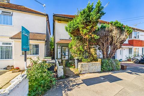 Portfield Close, Christchurch, Dorset, BH23