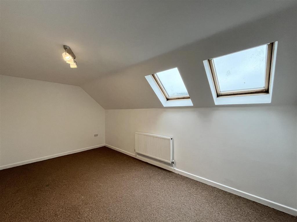 Flat 4 bed.jpg