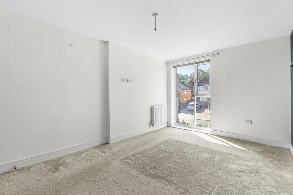 Flat 19, Suffield Lodge Suffield Road, HP11 2 FQ-10