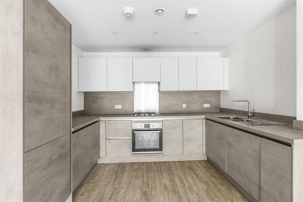 Flat 19, Suffield Lodge Suffield Road, HP11 2 FQ-3.