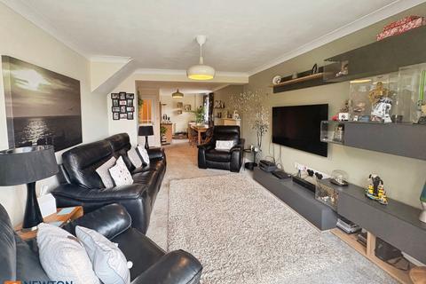 3 bedroom detached bungalow for sale, Wordsworth Avenue, Sutton-In-Ashfield, NG17