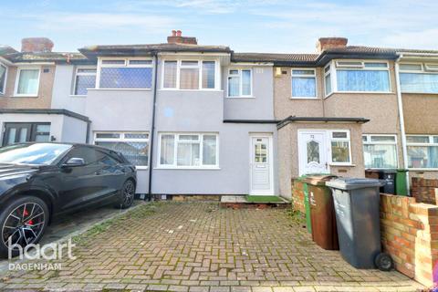 Oval Road South, Dagenham