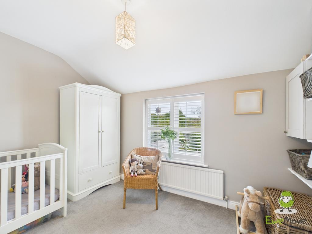 Ewe Move Estate Agents Basingstoke - Upper Sherbour