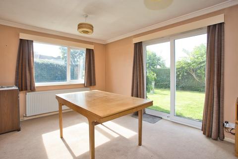 4 bedroom bungalow for sale, Alison Close, Whitfield, Dover, Kent, CT16