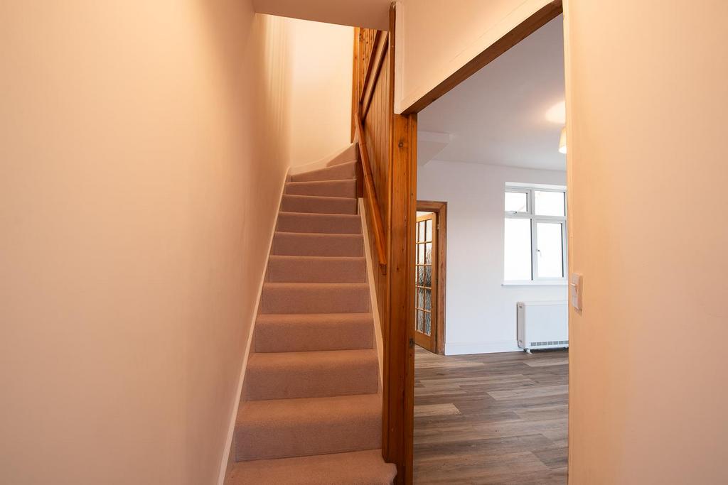Image 12 - Stairs.jpg