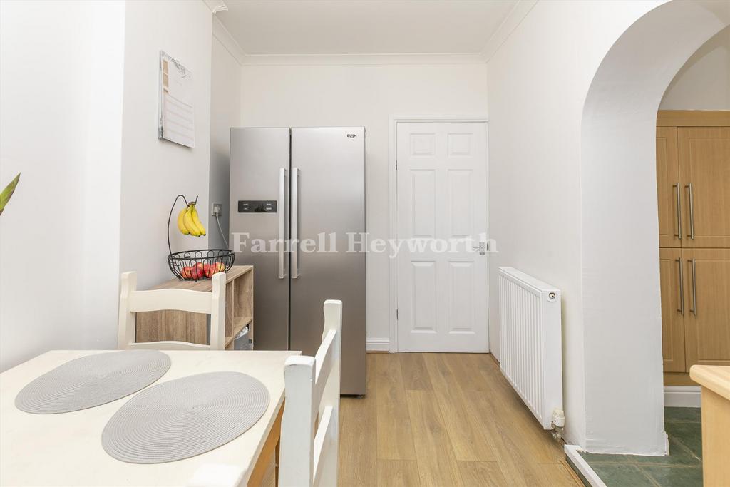 Diner extension view