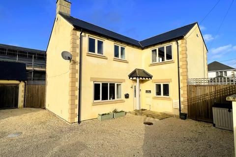 4 bedroom detached house for sale, The Leaze, South Cerney, Cirencester, Gloucestershire, GL7
