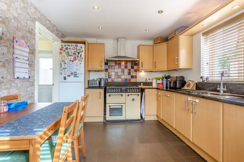 4 bedroom detached house for sale, The Leaze, South Cerney, Cirencester, Gloucestershire, GL7