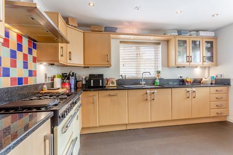 4 bedroom detached house for sale, The Leaze, South Cerney, Cirencester, Gloucestershire, GL7