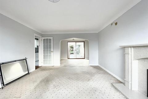 3 bedroom detached house for sale, The Nook, Stamford,