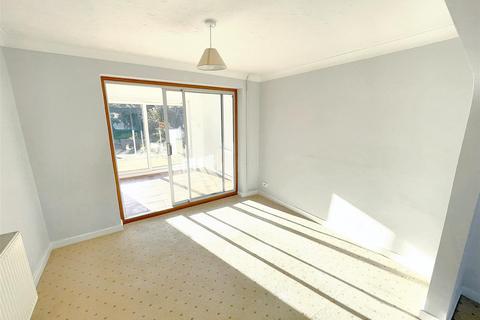 3 bedroom detached house for sale, The Nook, Stamford,