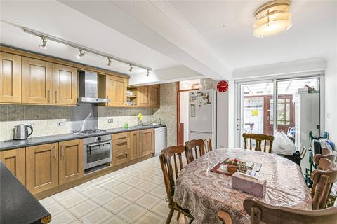 undefined, Dean Road, Hounslow, TW3