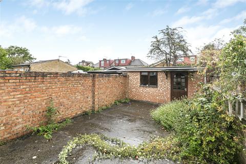 undefined, Dean Road, Hounslow, TW3
