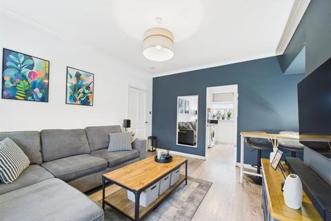 68 Balvaird Place, Perth, PH1 5DZ