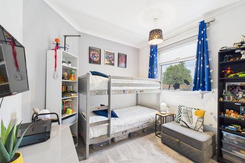 68 Balvaird Place, Perth, PH1 5DZ