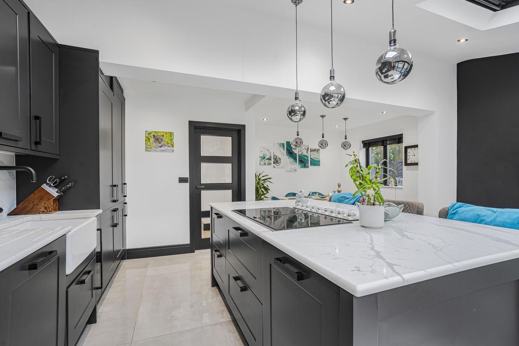 Kitchen/Family room