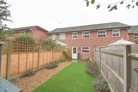 undefined, Viner Close, Walton-on-Thames, KT12