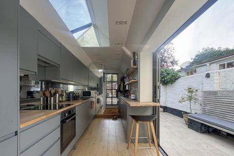 undefined, Southampton Road, Lymington, SO41