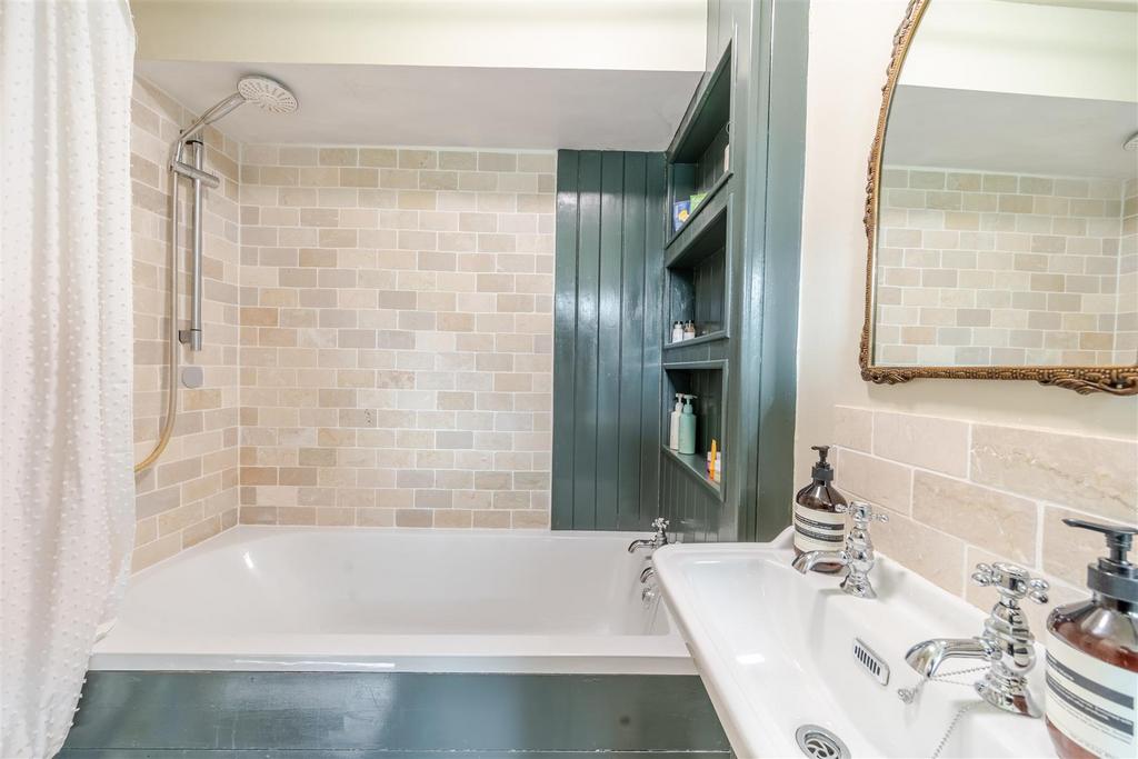 21 The Cottages Wrington 15.jpg