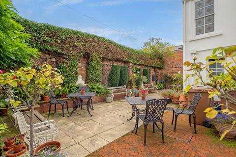 5 bedroom detached house for sale, Britannia Square Worcester, Worcestershire, WR1 3DG