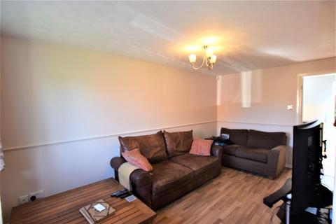 2 bedroom end of terrace house for sale, St Bernards Court, Kettering