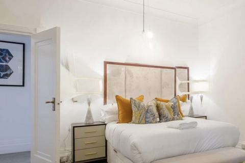 undefined, Flat 18 Strathmore Court Park Road, Strathmore Court, 143 Park Road, London