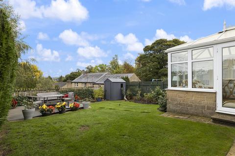 36 Blacksmiths Fold, Almondbury, Huddersfield, HD5 8XH
