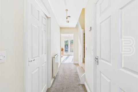 2 bedroom semi-detached house for sale, Berrybanks, Rugby CV22
