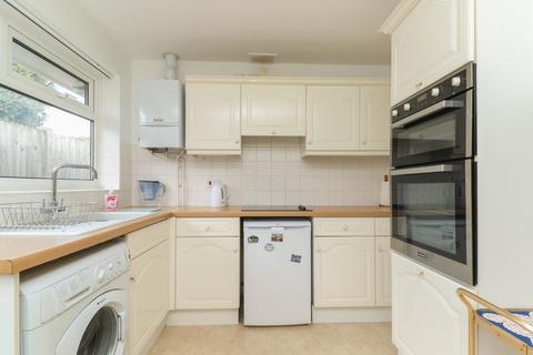 3 bedroom bungalow for sale, Rhodes Gardens, Broadstairs, Kent, CT10