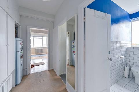 1 bedroom flat to rent, Christchurch Road, Brixton Hill, London, SW2