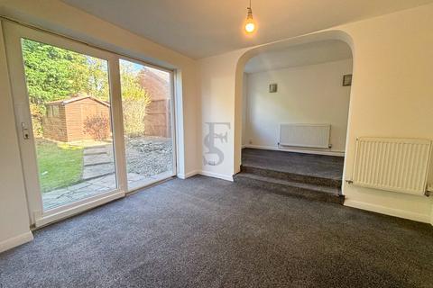 3 bedroom detached house to rent, Dorchester Close, Wigston