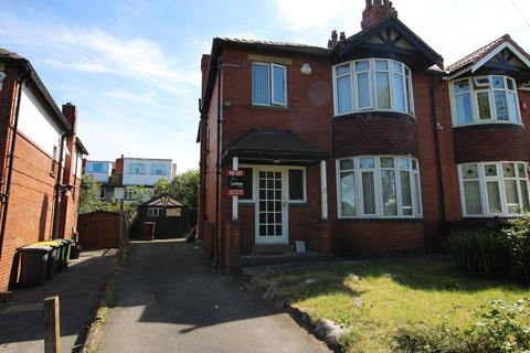 3 bedroom property to rent, 17 Becketts Park Crescent, Headingley, Leeds LS6