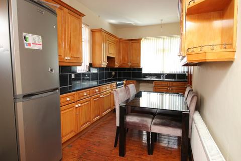 3 bedroom property to rent, 17 Becketts Park Crescent, Headingley, Leeds LS6